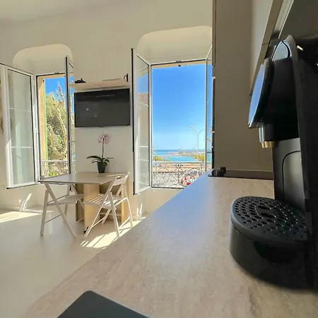 # Monaco - F1 Gp - 4 Persons - Sea View - New - Parking - Clim - Premium - And Sun