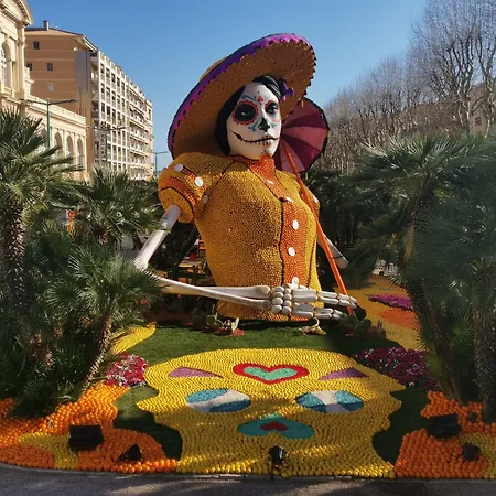 # Monaco - F1 Gp - 4 Persons - Sea View - New - Parking - Clim - Premium - And Sun