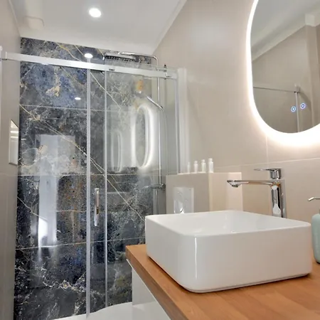 公寓 # Monaco - F1 Gp - 4 Persons - Sea View - New - Parking - Clim - Premium - And Sun